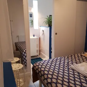  Habitación en casa particular La Sichonnette